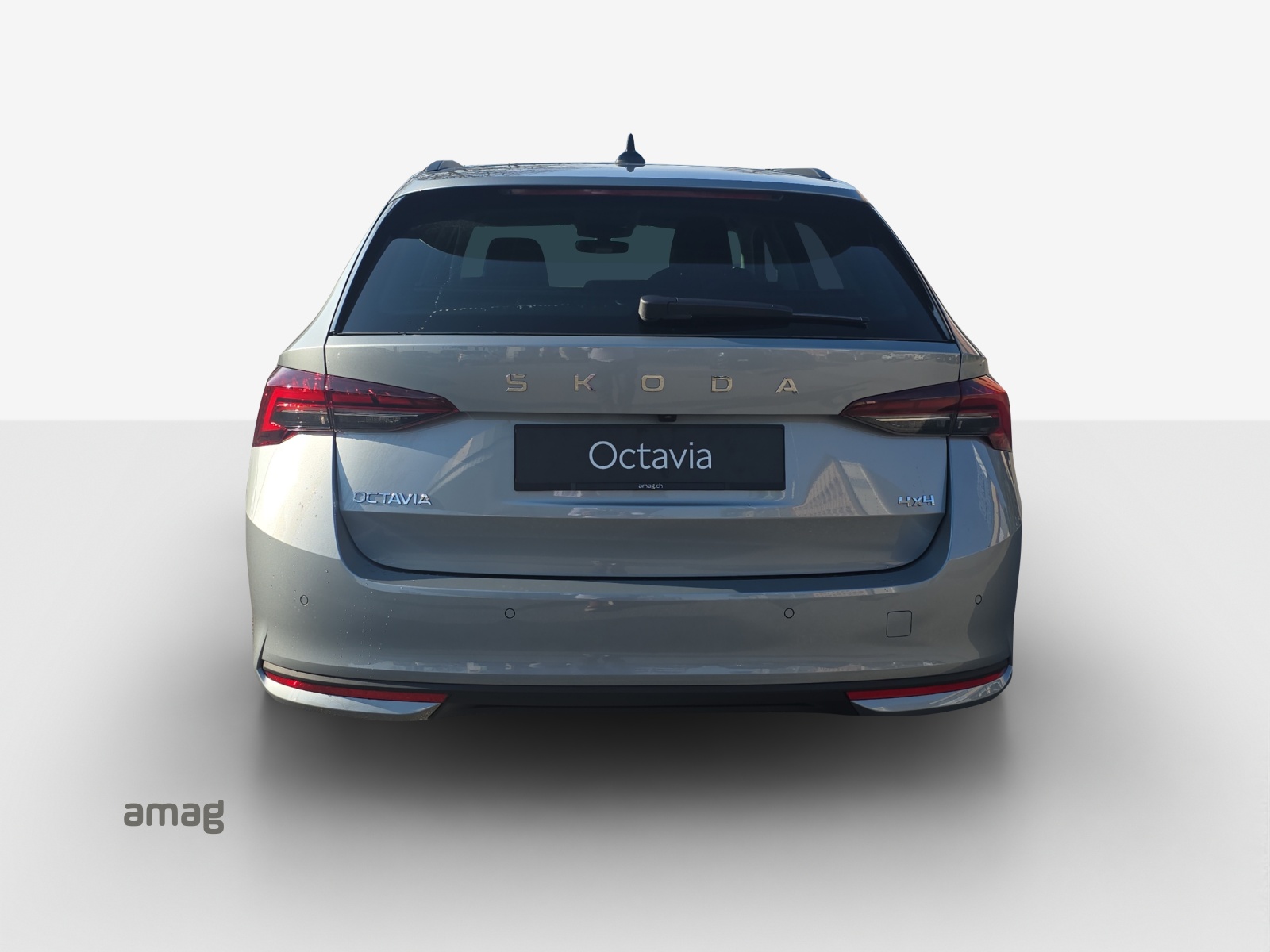 SKODA Octavia Combi 2.0 TSI DSG Selection 4x4-image-3