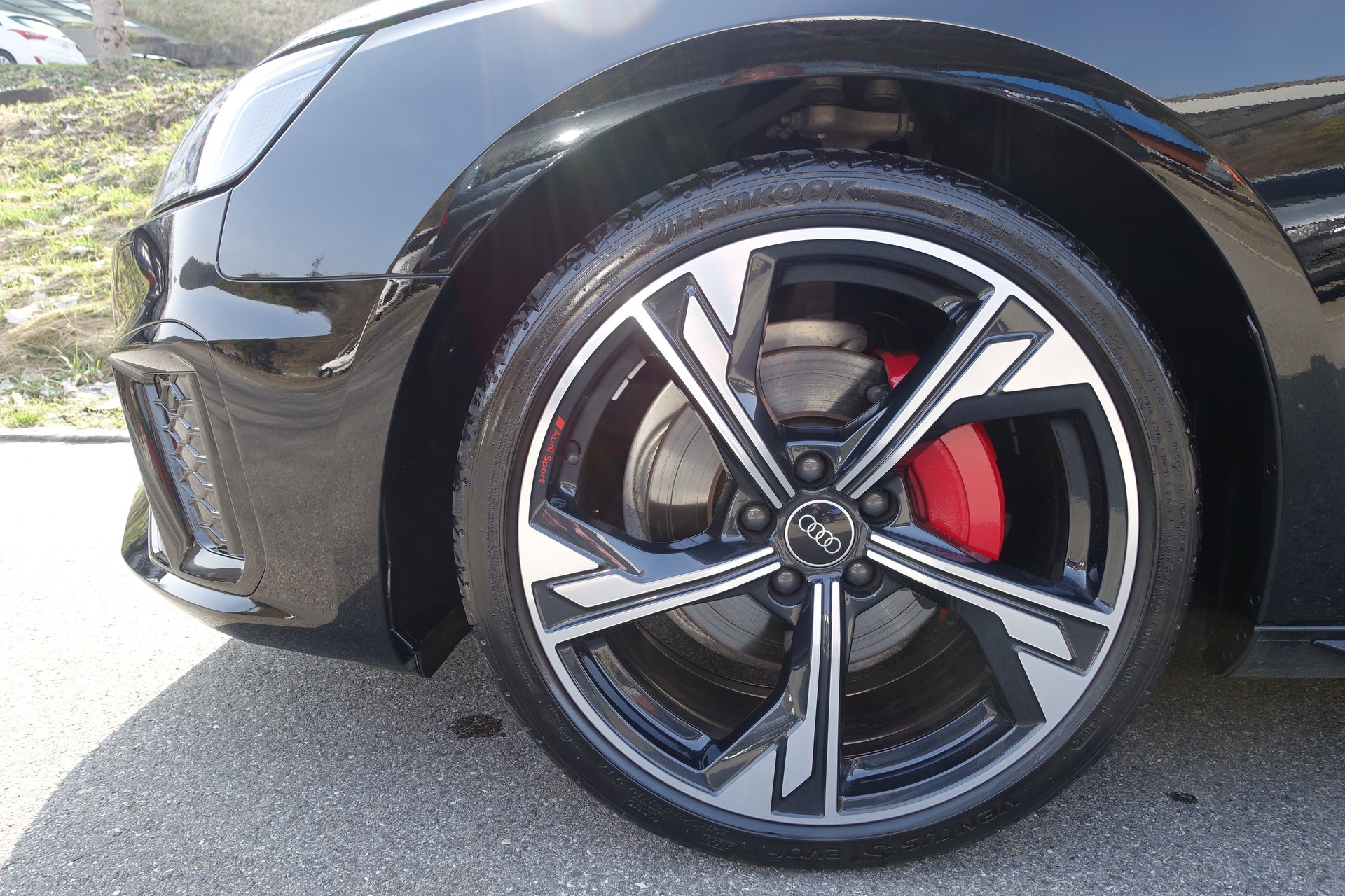 AUDI AUDI A4 Avant Competition Edition plus 40 TFSI 2x S line S-tronic quattro-image-11