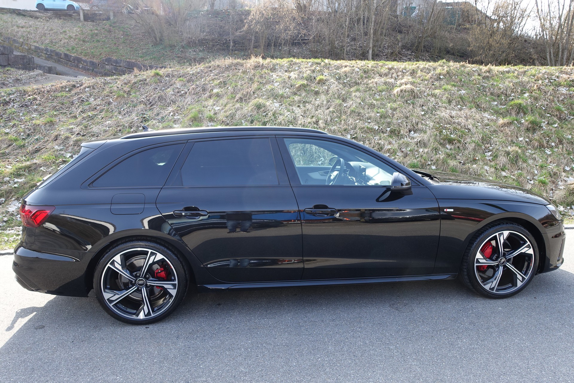 AUDI AUDI A4 Avant Competition Edition plus 40 TFSI 2x S line S-tronic quattro-image-14
