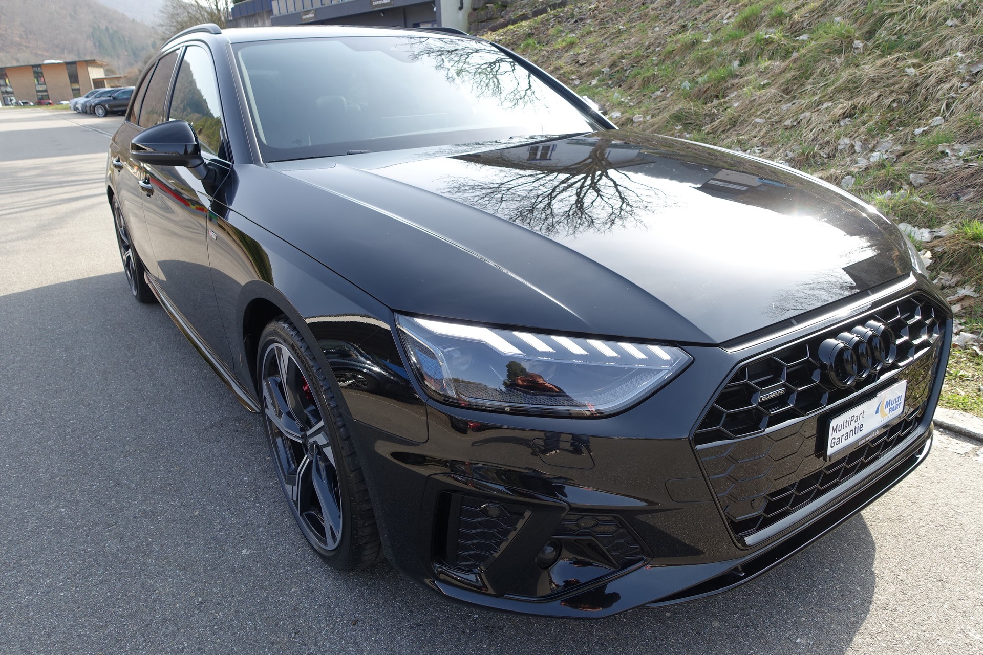 AUDI AUDI A4 Avant Competition Edition plus 40 TFSI 2x S line S-tronic quattro-image-12