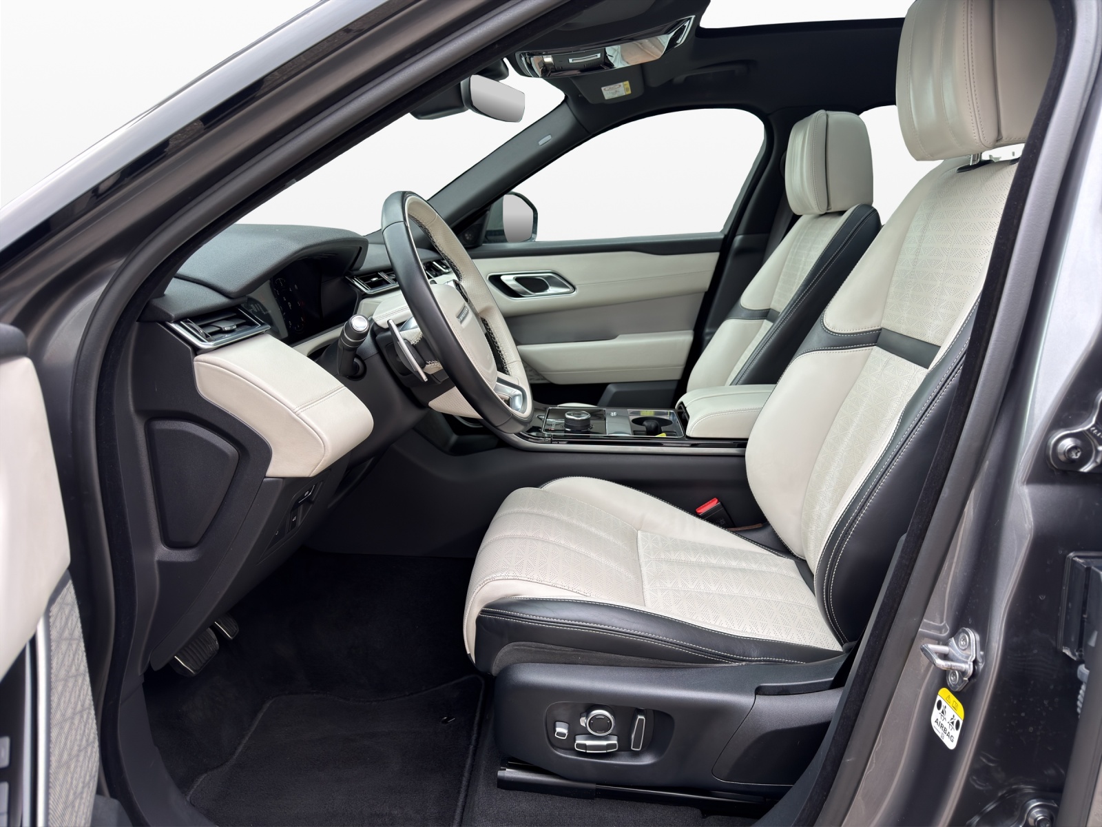 LAND ROVER Range Rover Velar R-Dynamic D 300 Automatic-image-8