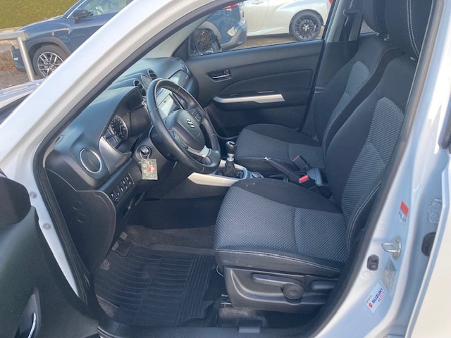SUZUKI Vitara 1.6 TD Compact+-image-8