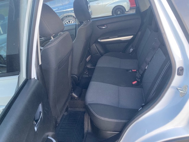 SUZUKI Vitara 1.6 TD Compact+-image-9