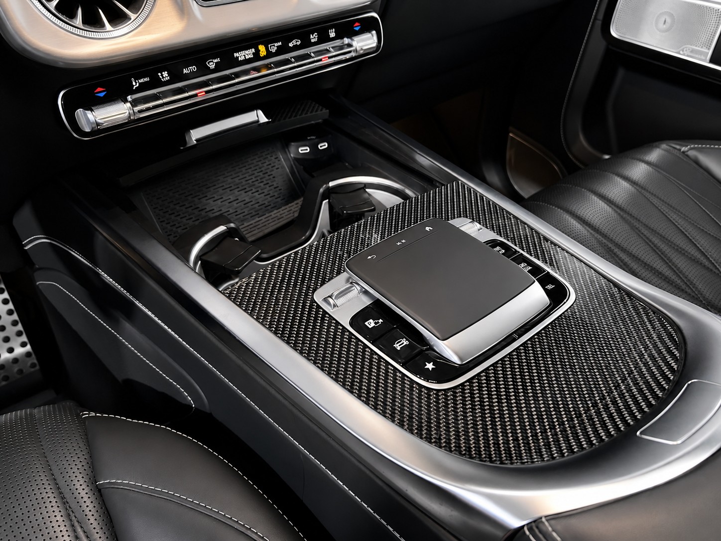 MERCEDES-BENZ G 63 AMG CH FAHRZEUG-image-24