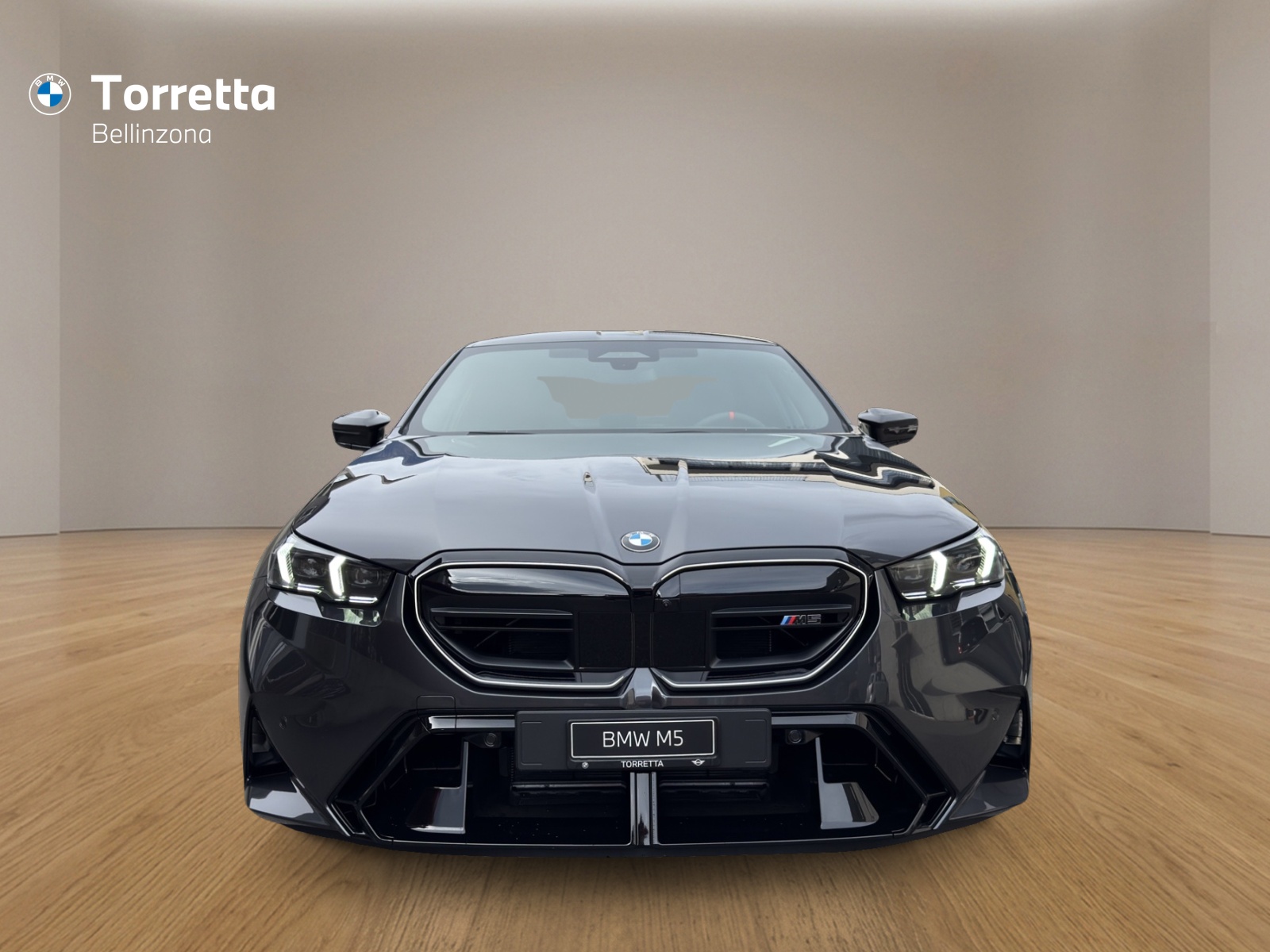 BMW M5 xDrive Limousine-image-7