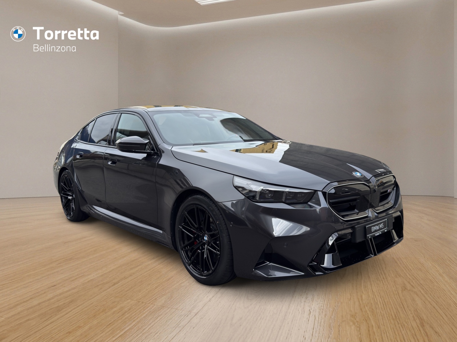 BMW M5 xDrive Limousine-image-6