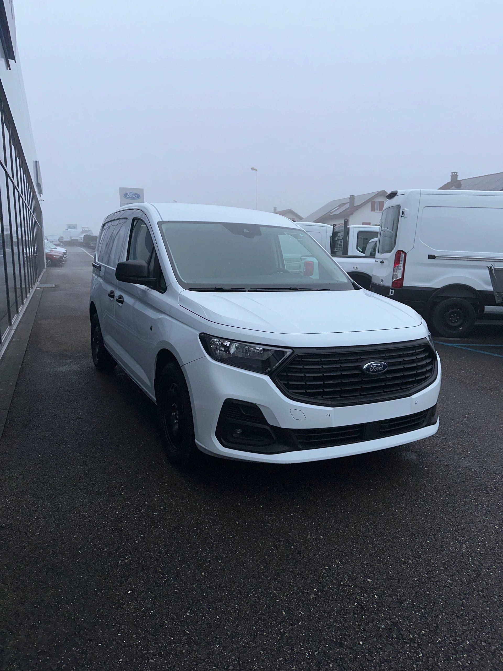 FORD Transit Connect fourg. 2.0 Eco Trend/L1/122CV/Aut.-image-7