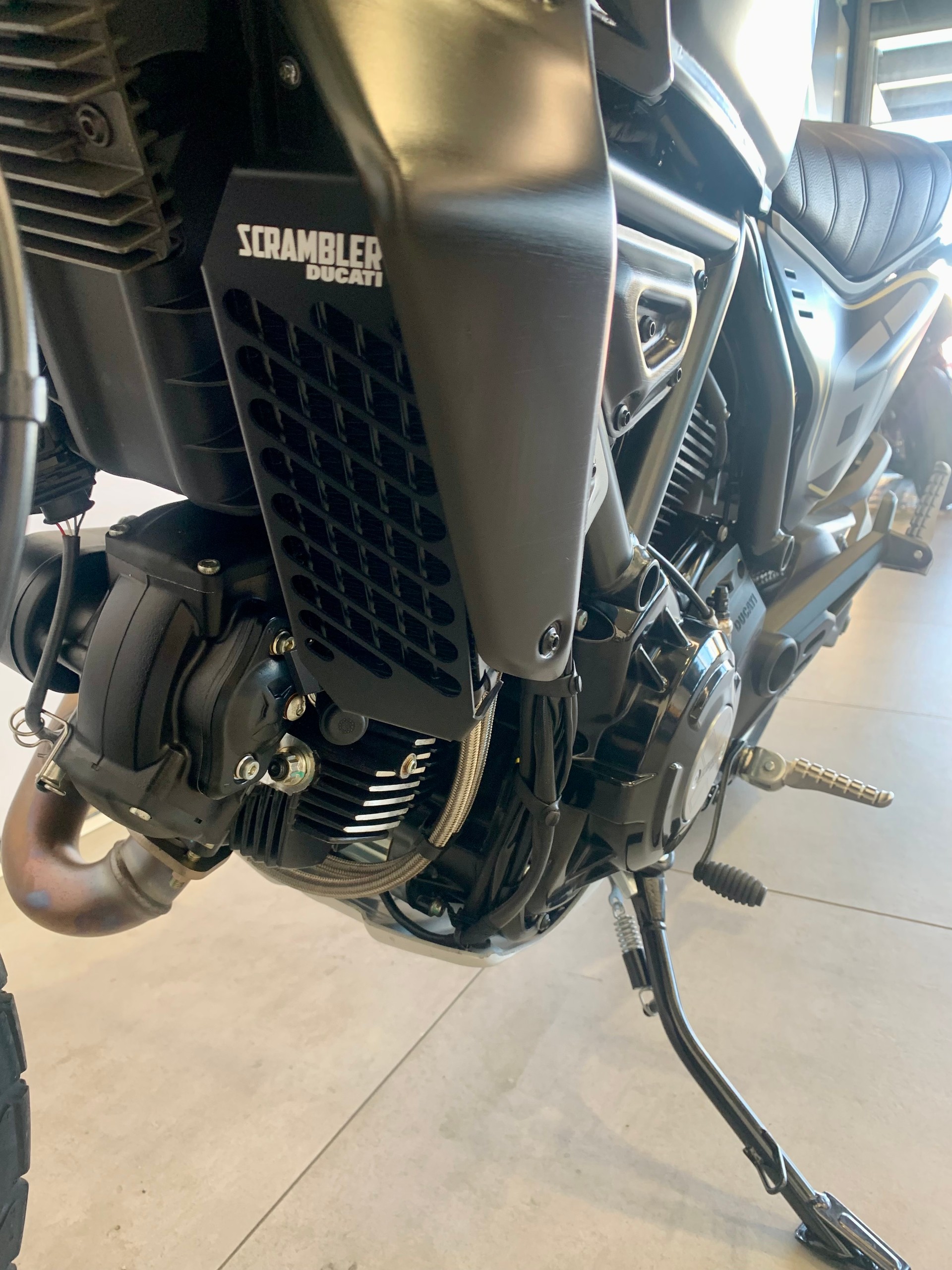 DUCATI Scrambler 803 Full Throttle-image-8
