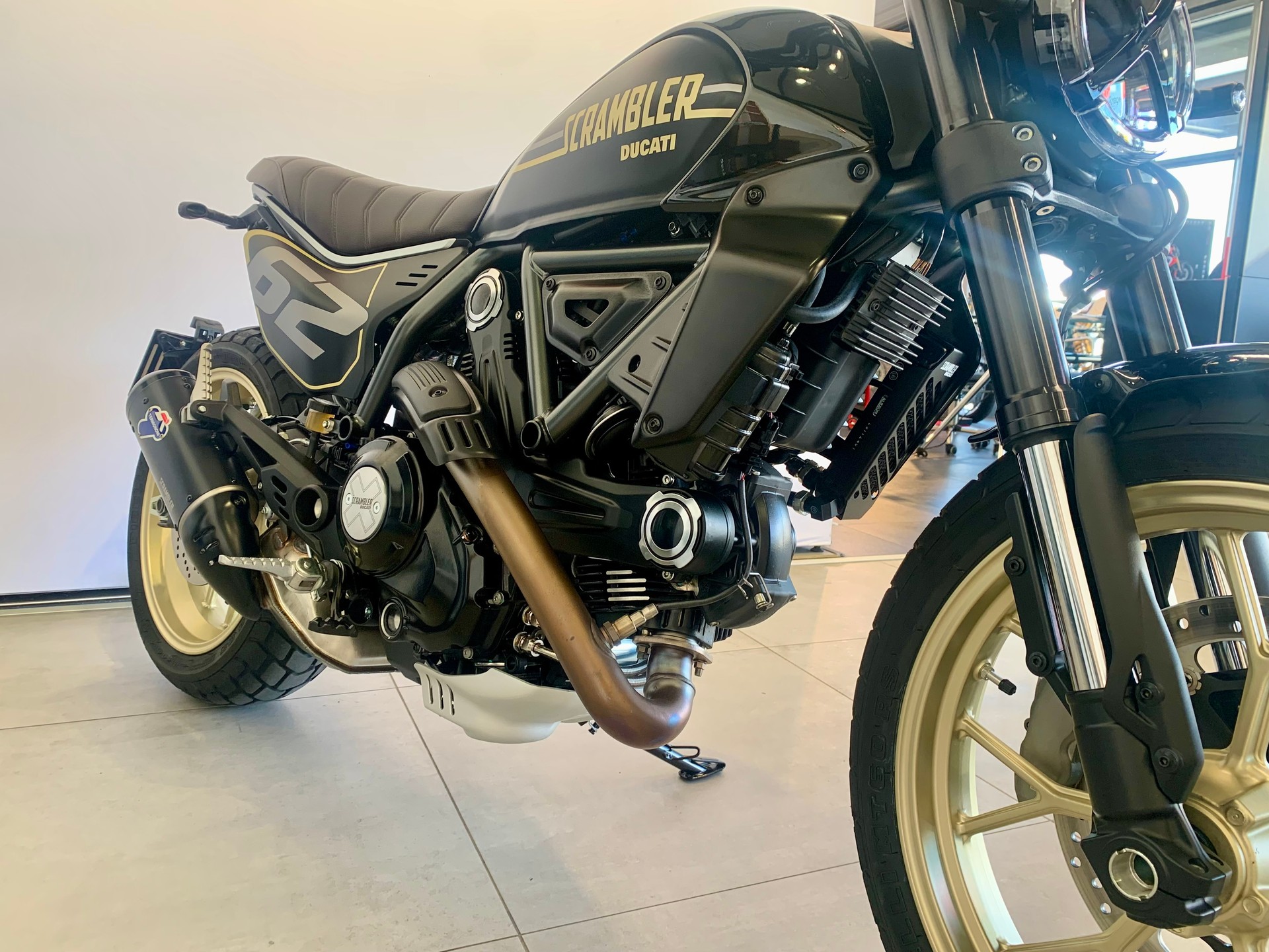 DUCATI Scrambler 803 Full Throttle-image-6