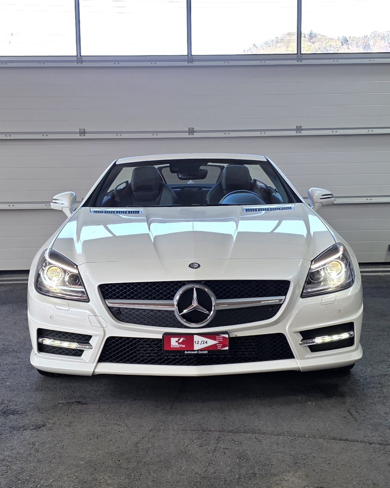 MERCEDES-BENZ SLK 200 Sport AMG Line 7G-Tronic *GlasHardTop mit Verdunkelungssystem*Sitz- und Nackenheizung*Navi*Bluetooth*Tempomat*-image-8