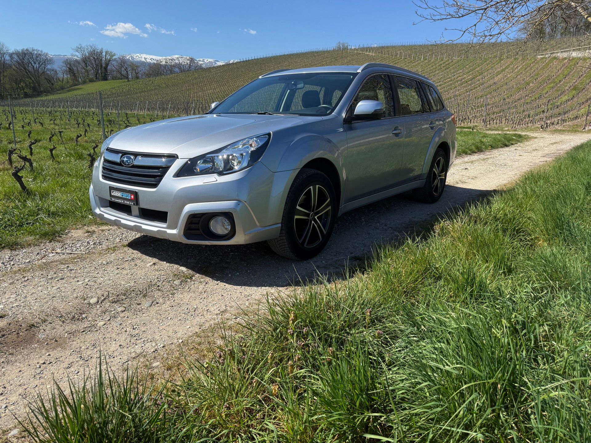 SUBARU Outback 2.5i Limited AWD Lineartronic-image-0