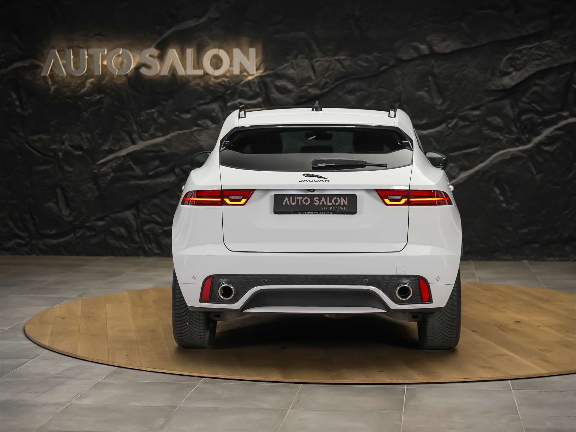 JAGUAR E-Pace 2.0 I4 250 R-Dynamic SE AWD *Facelift*Panorama*Meridian*Assistent*-image-4