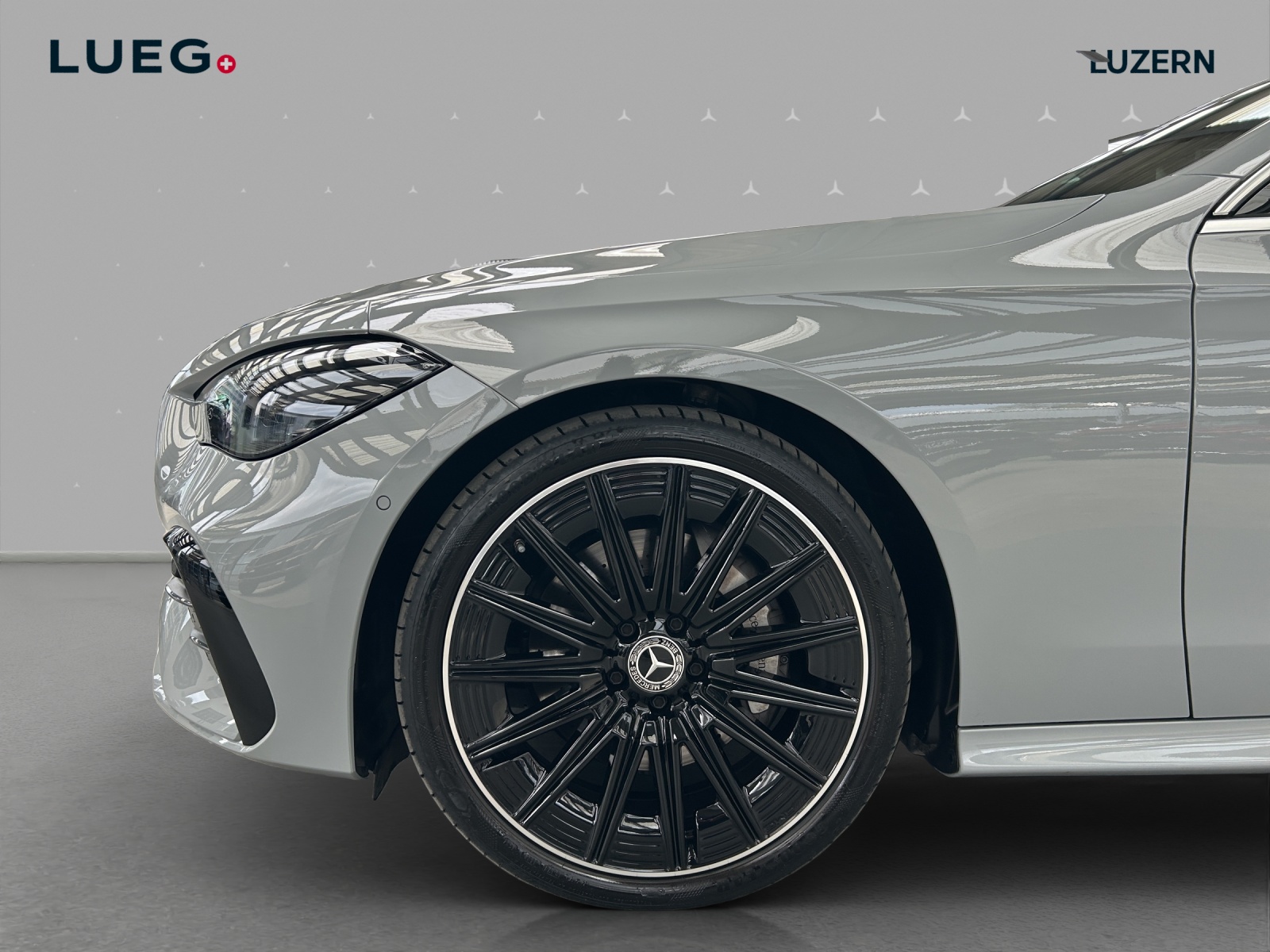 MERCEDES-BENZ CLE 300 Cabrio 4Matic 9G-Tronic-image-6