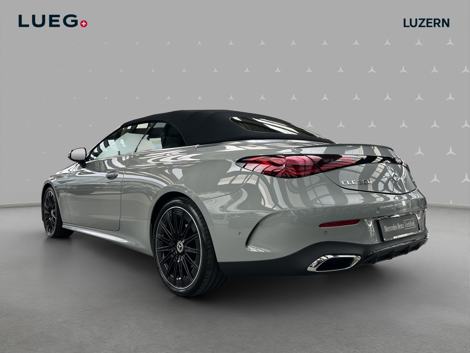 MERCEDES-BENZ CLE 300 Cabrio 4Matic 9G-Tronic-image-2