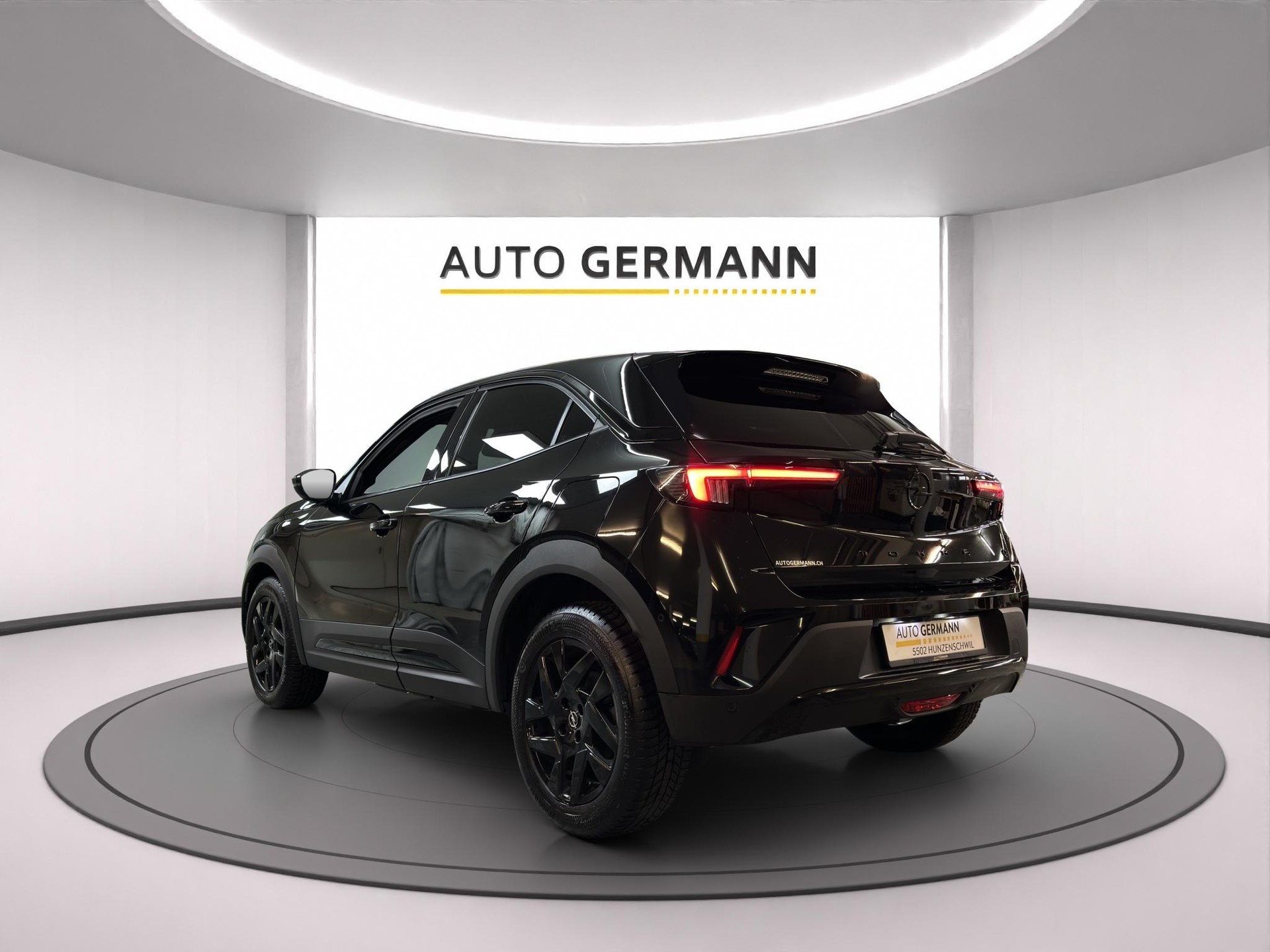 OPEL Mokka-e Ultimate-showroom-element-1