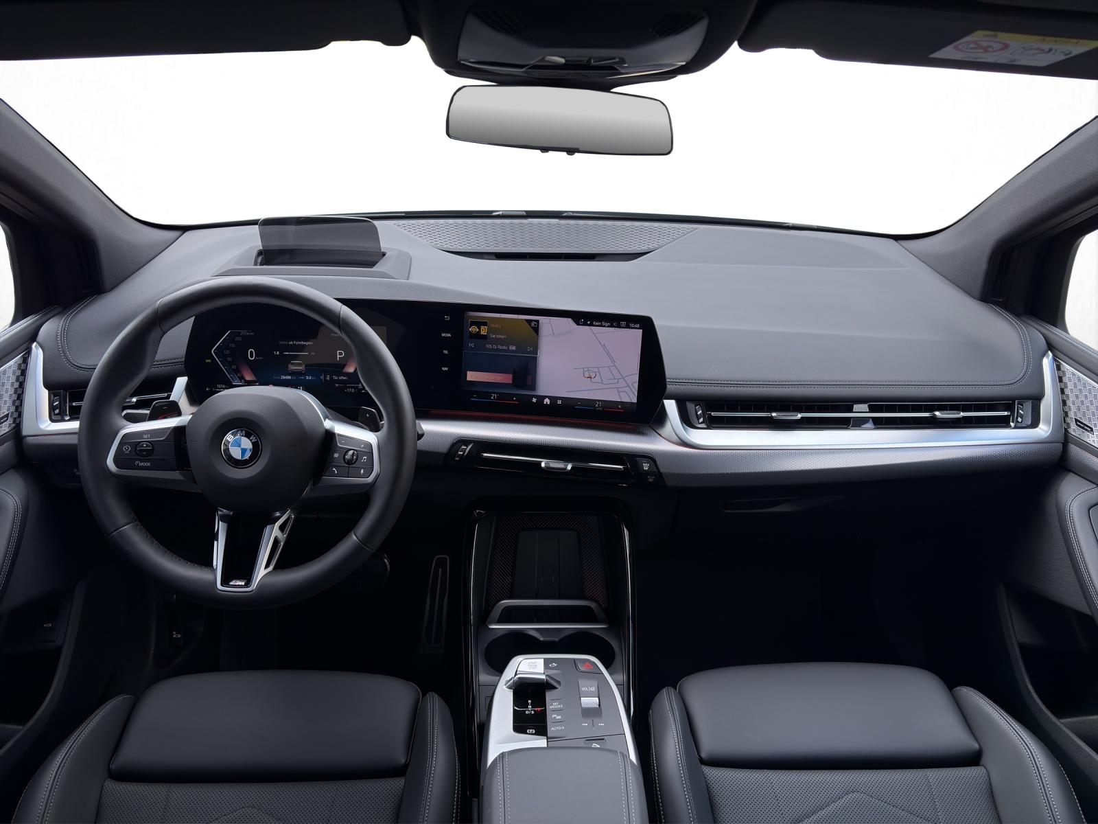 BMW 223d xDrive SDKG Active Tourer-image-12