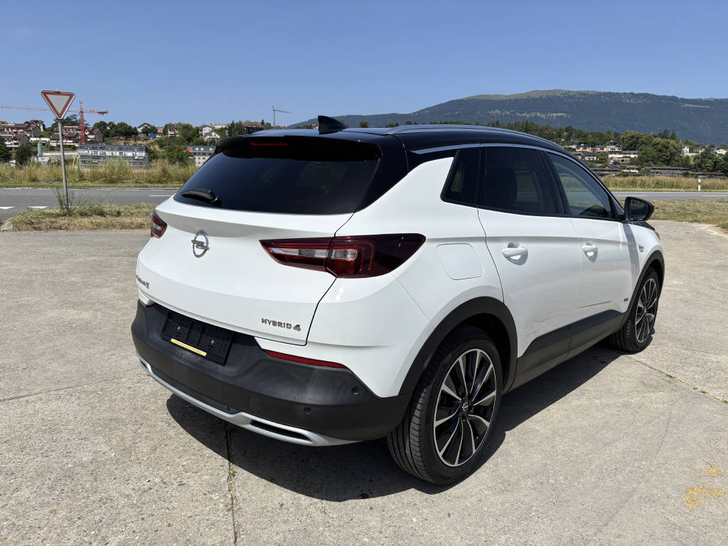 OPEL Grandland X 1.6 T PHEV Excellence-image-3