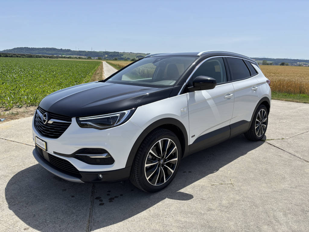 OPEL Grandland X 1.6 T PHEV Excellence-image-0
