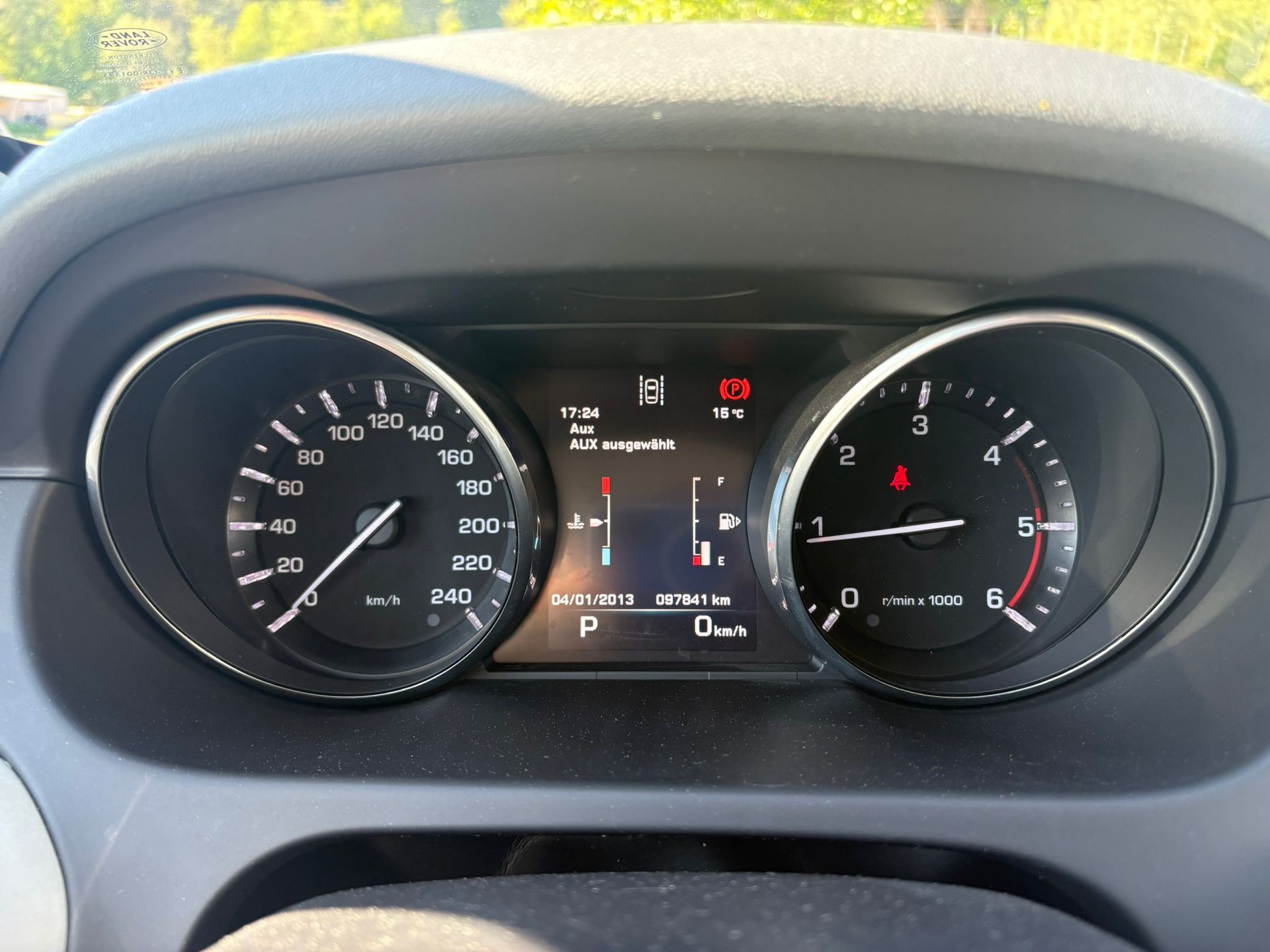 LAND ROVER Discovery Sport 2.0 TD4 HSE AT9-image-6