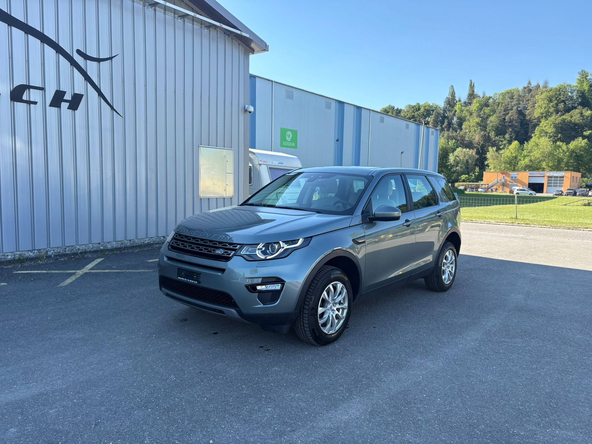 Car photo