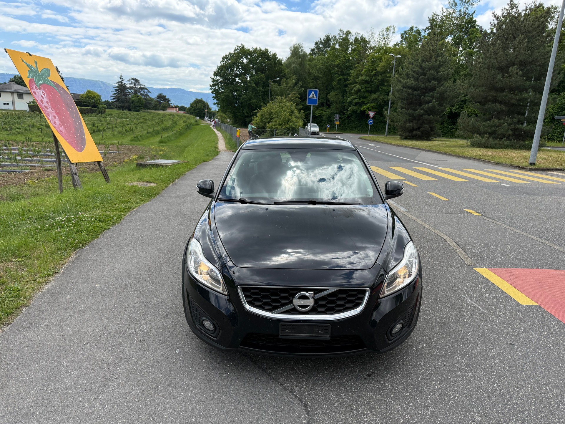 VOLVO C30 D3 Kinetic-image-0