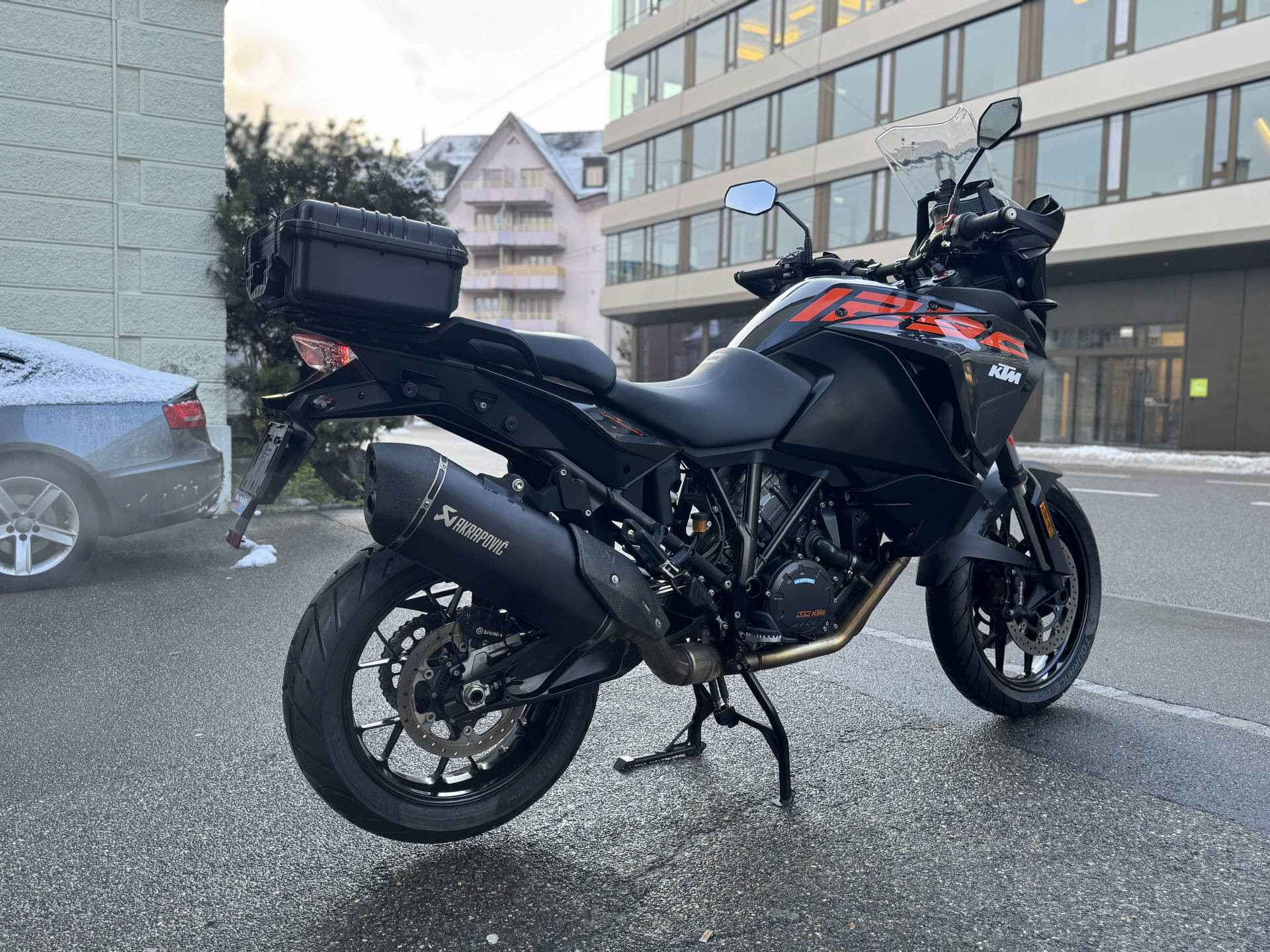 KTM 1290 Super Adventure R-showroom-element-2