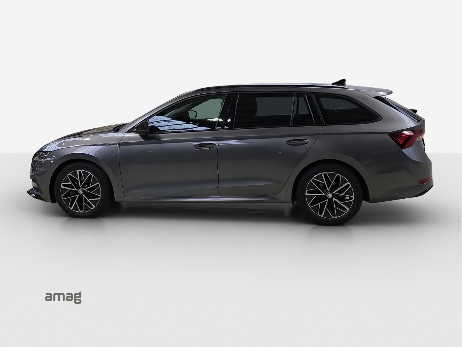 SKODA Octavia Combi 2.0 TSI SportLine DSG 4x4-image-1