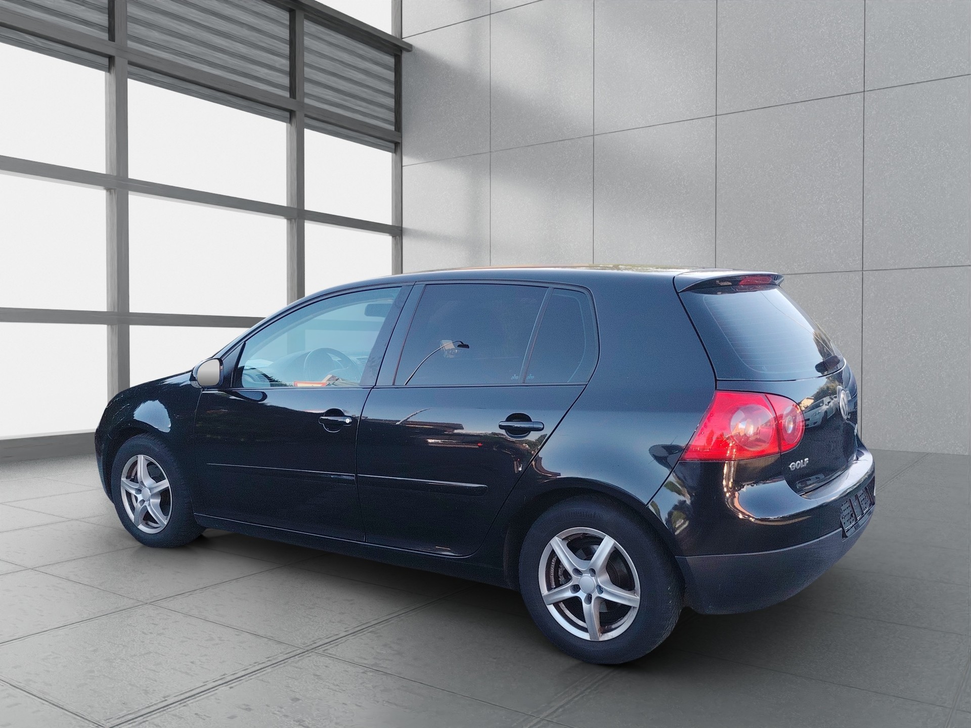 VW Golf 2.0 TDI Comfortline-image-5