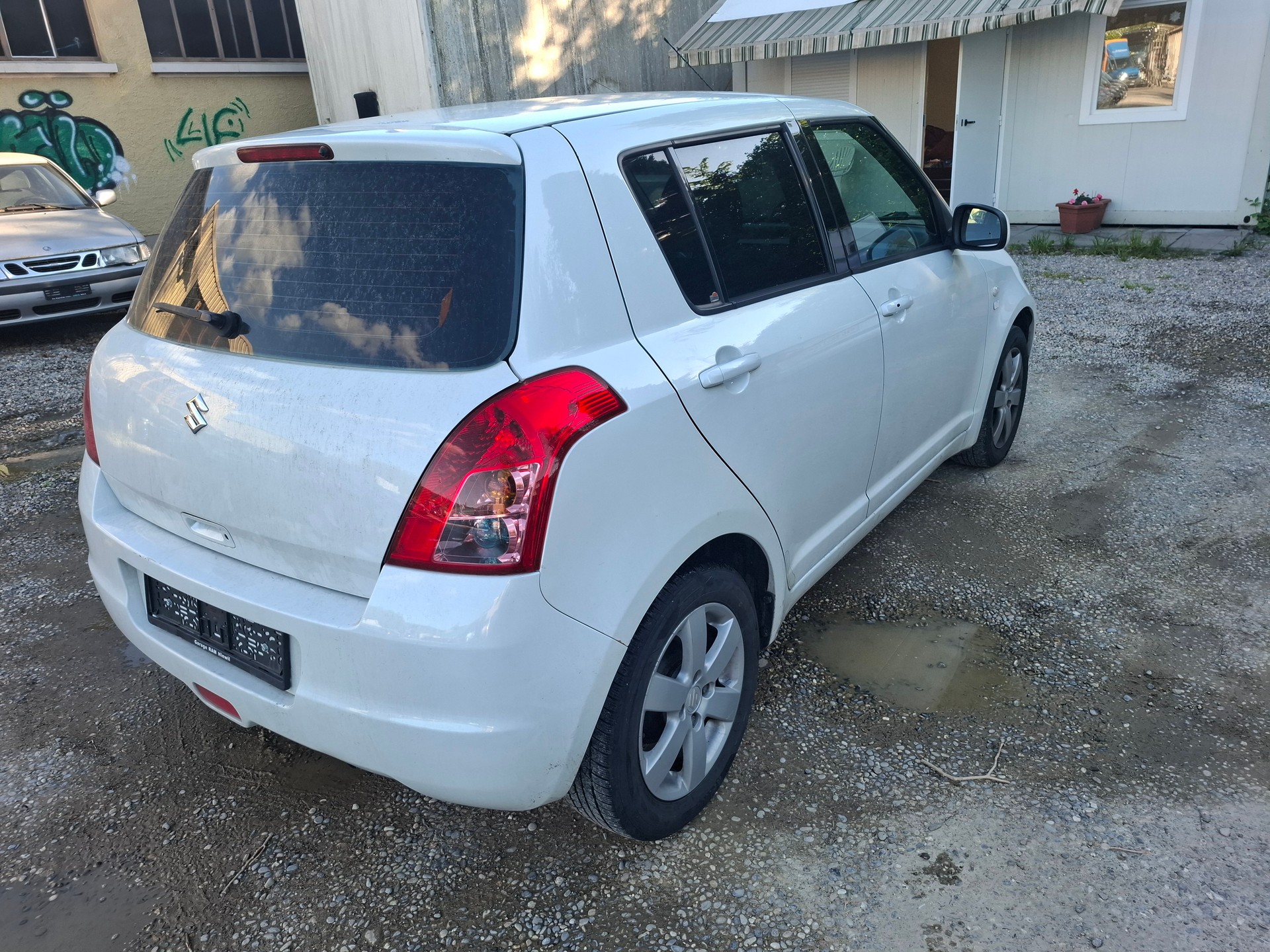 SUZUKI Swift 1.5i 16V VVT GL Top-image-6