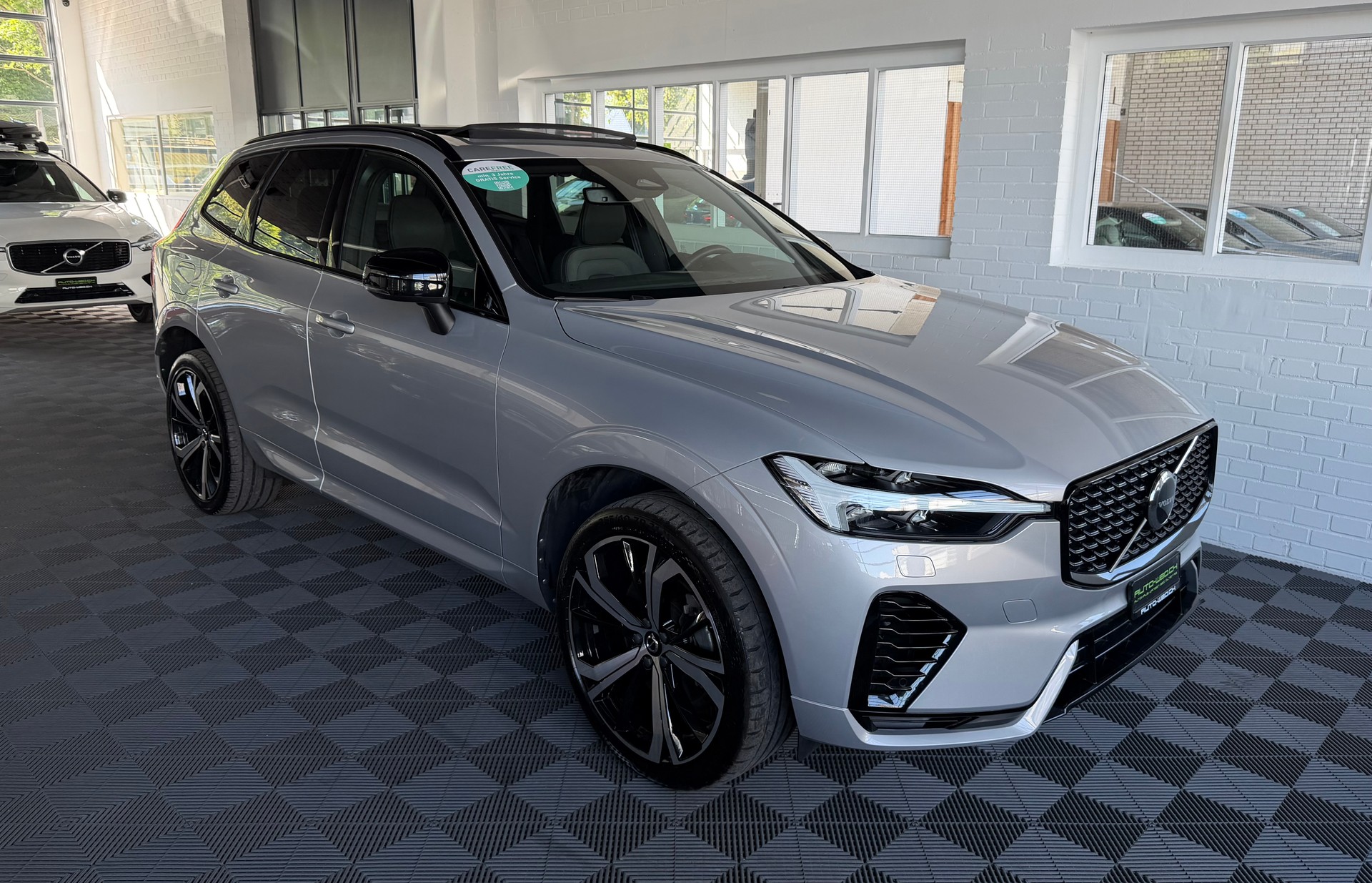 VOLVO XC60 T6 eAWD PluginHybrid R-Design Geartronic