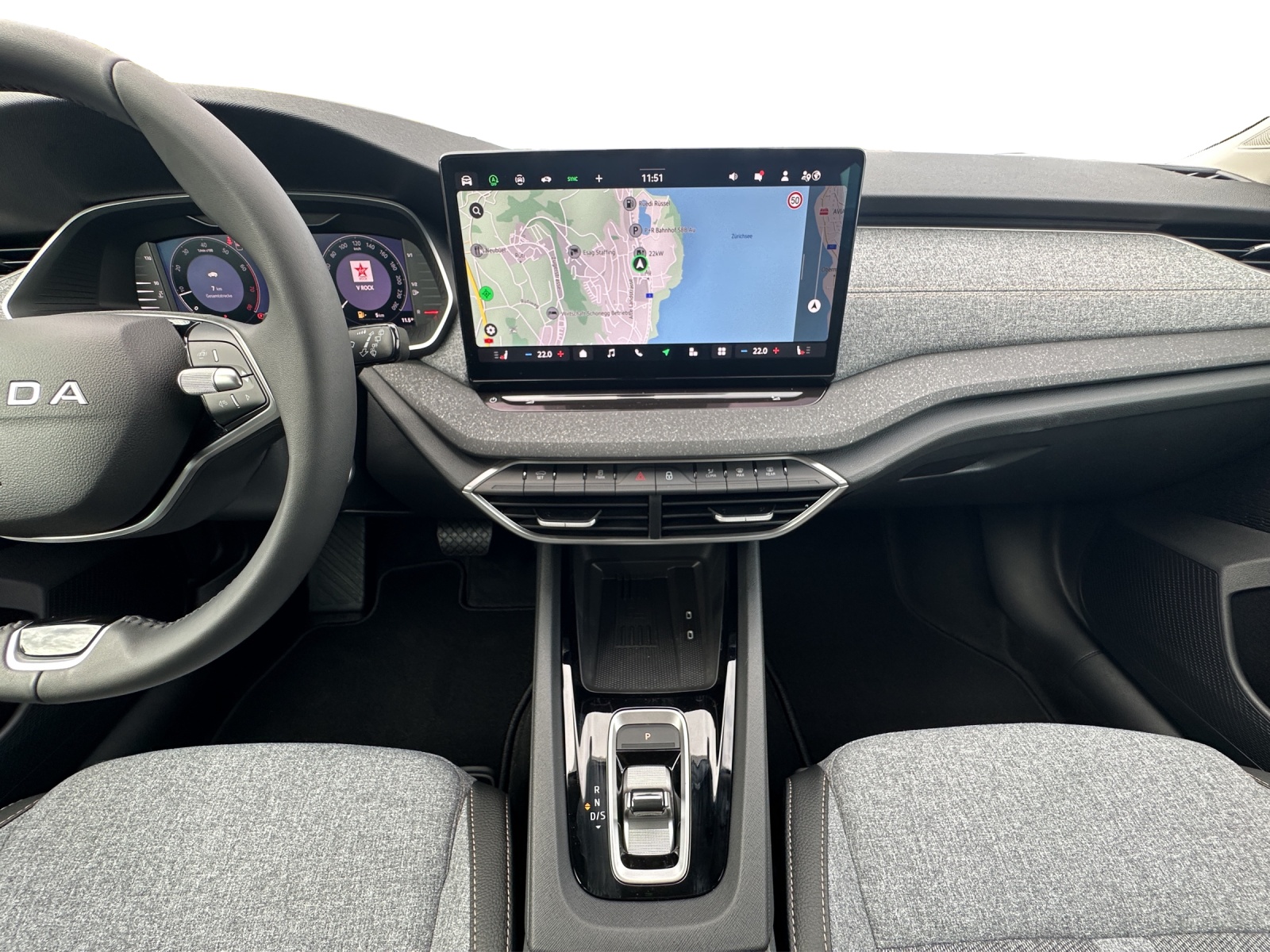 SKODA Octavia Combi 2.0 TSI Selection 4x4 DSG-image-7