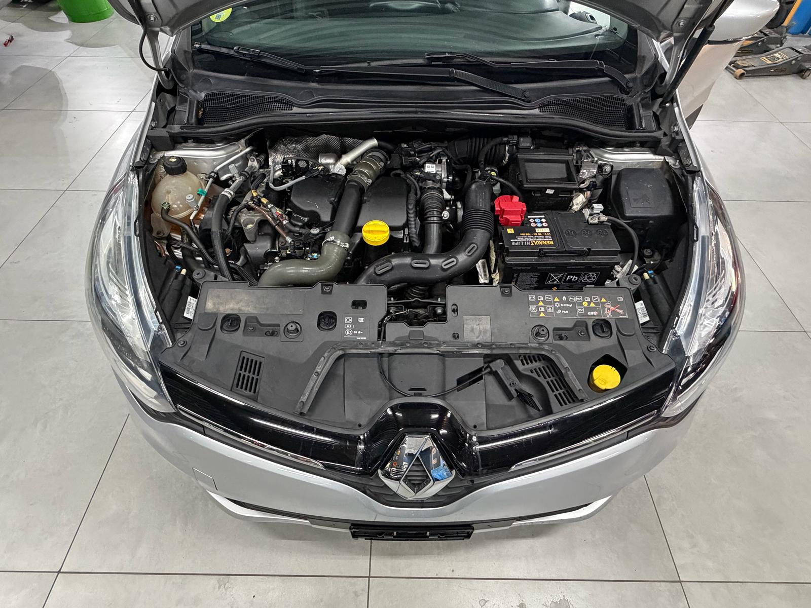 RENAULT Clio Grandtour 1.5 dCi Intens-image-15