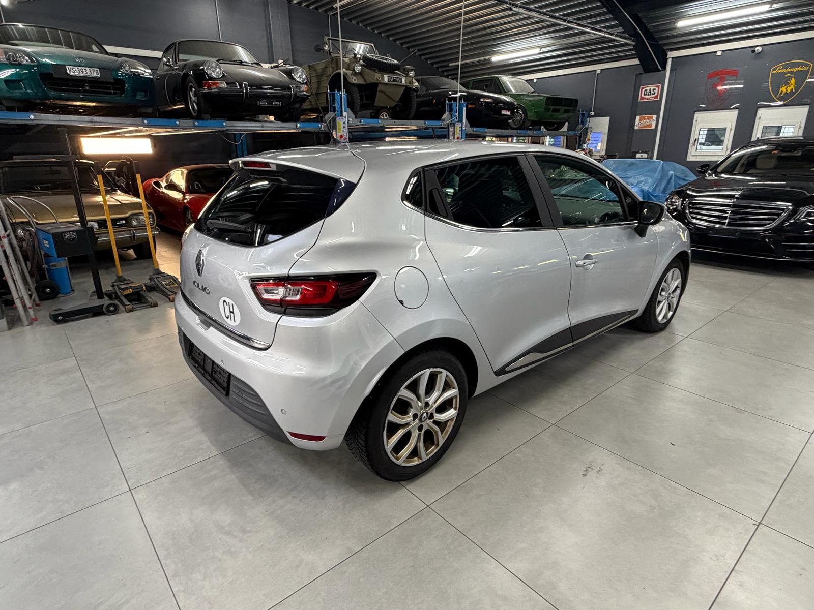 RENAULT Clio Grandtour 1.5 dCi Intens-image-5