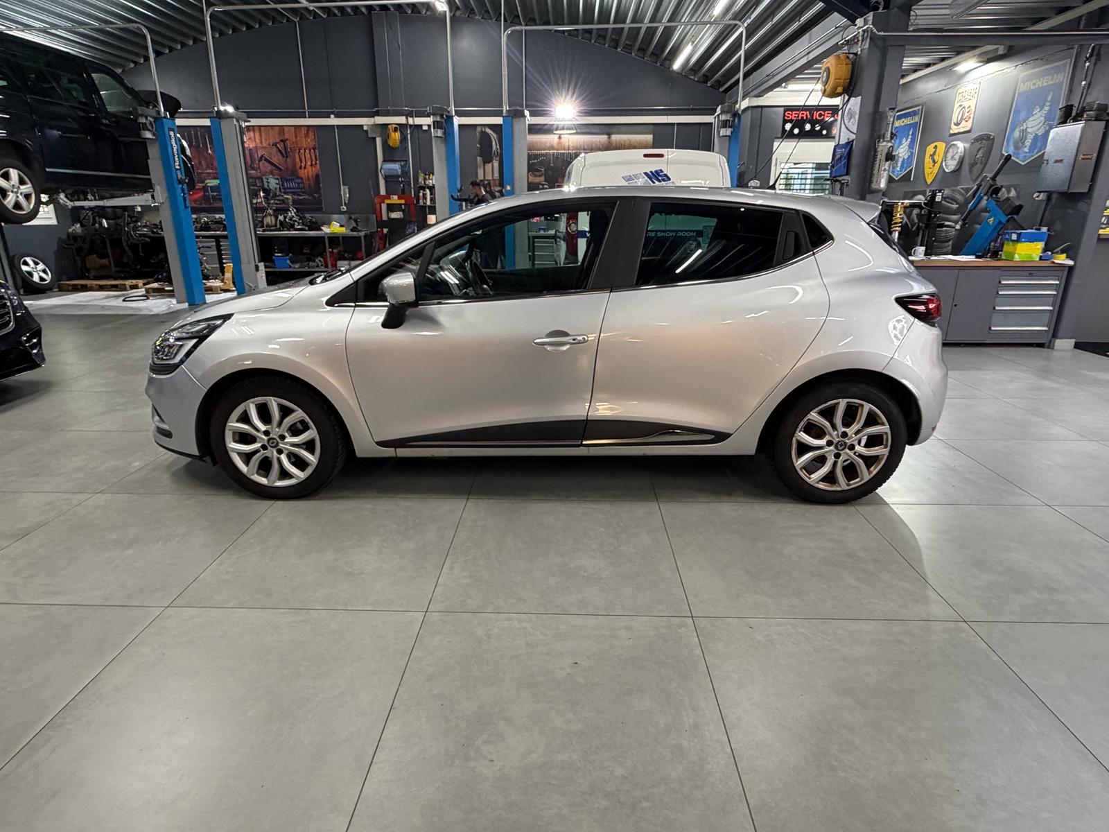 RENAULT Clio Grandtour 1.5 dCi Intens-image-7