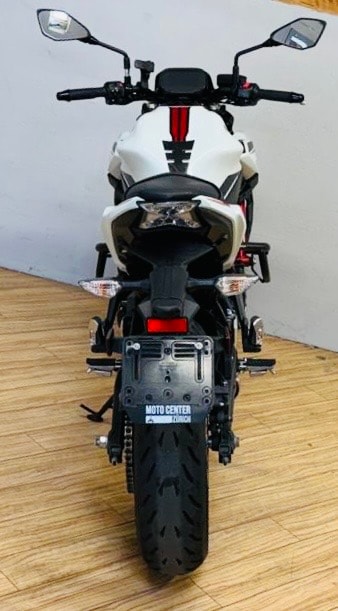 KAWASAKI Z 650 (35kW)-showroom-element-3