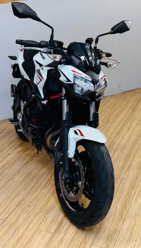 KAWASAKI Z 650 (35kW)