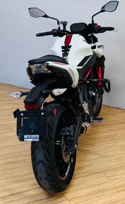 KAWASAKI Z 650 (35kW)-showroom-element-2