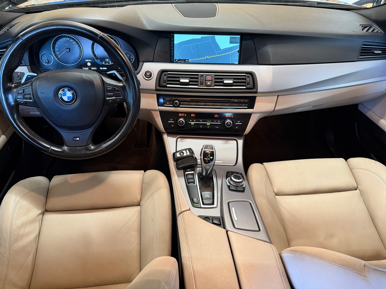 BMW 535i Touring Steptronic-image-10