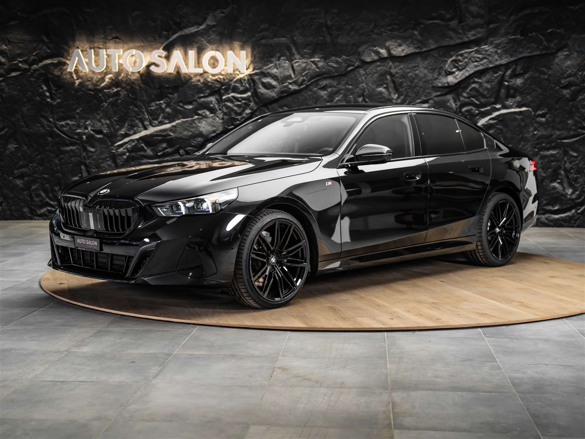 BMW 520i M Sport Steptronic *Werksgarantie* 21" Felgen* Head Up Display*Sitzbelüftung*360° Kamera*-image-1