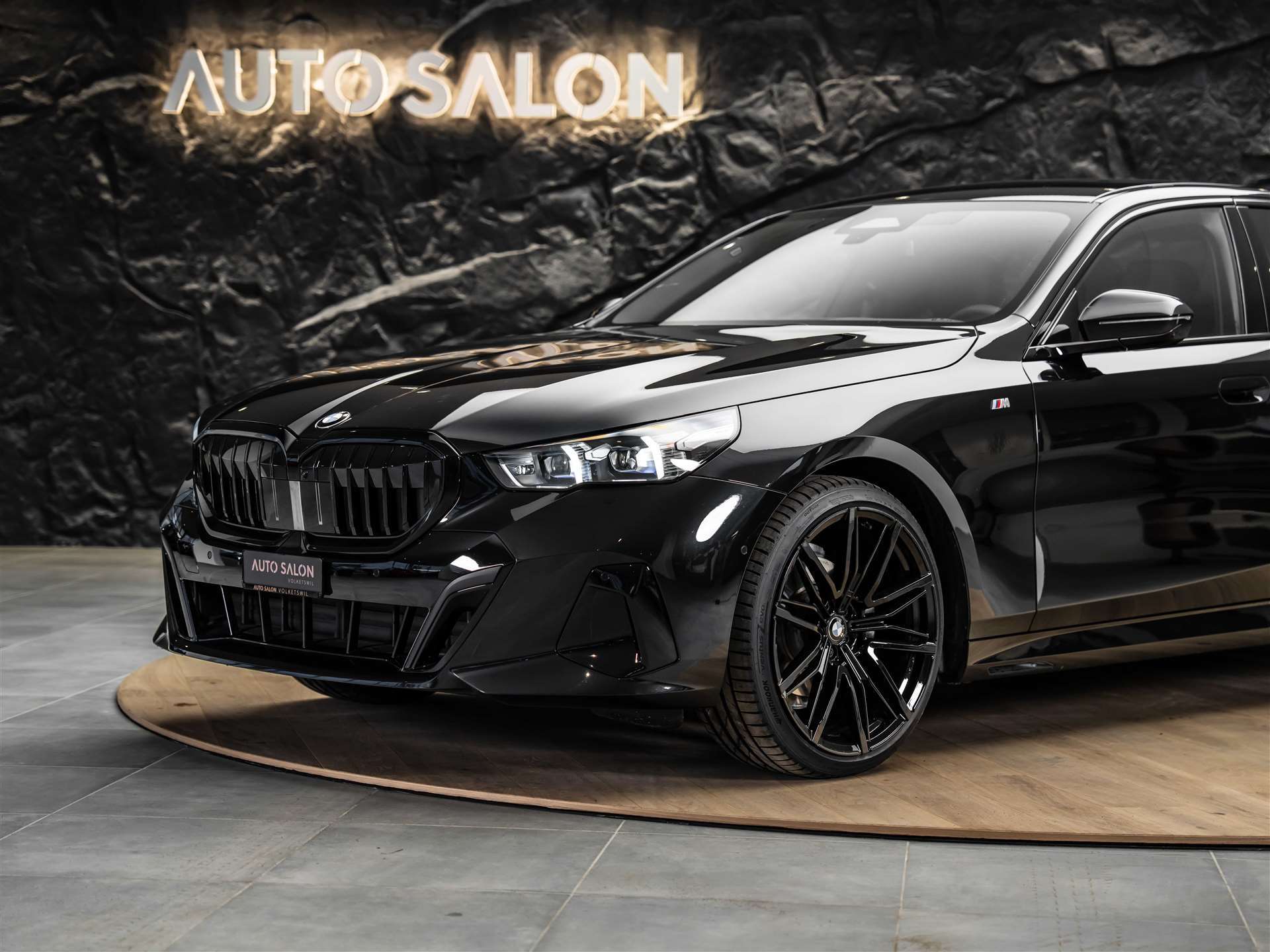 BMW 520i M Sport Steptronic *Werksgarantie* 21" Felgen* Head Up Display*Sitzbelüftung*360° Kamera*-image-14