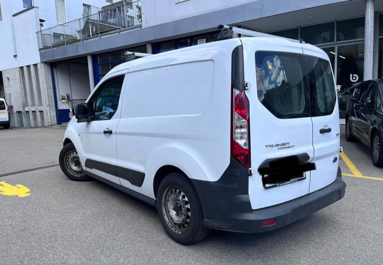 FORD Transit Connect Van T200 1.0 EcoBoost Ambiente-image-2