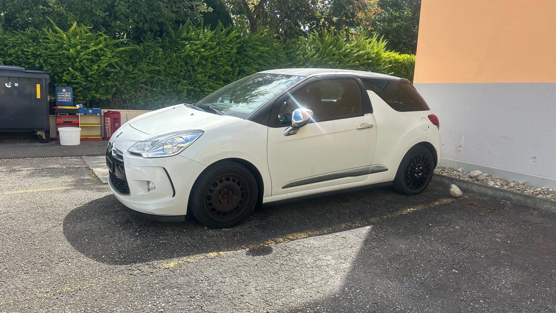 DS AUTOMOBILES DS3 1.2 VTi SO Chic-image-8