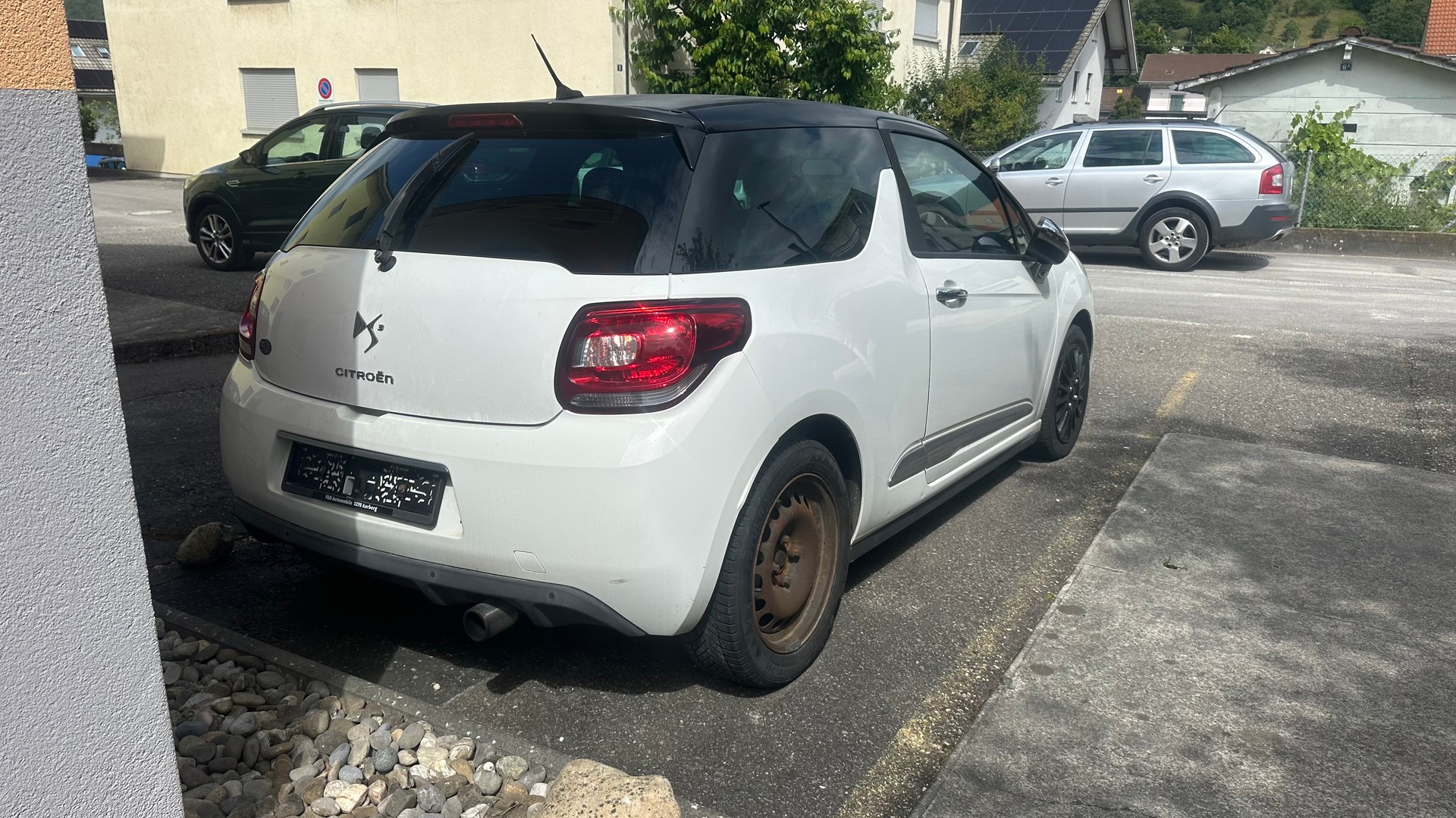 DS AUTOMOBILES DS3 1.2 VTi SO Chic-image-2