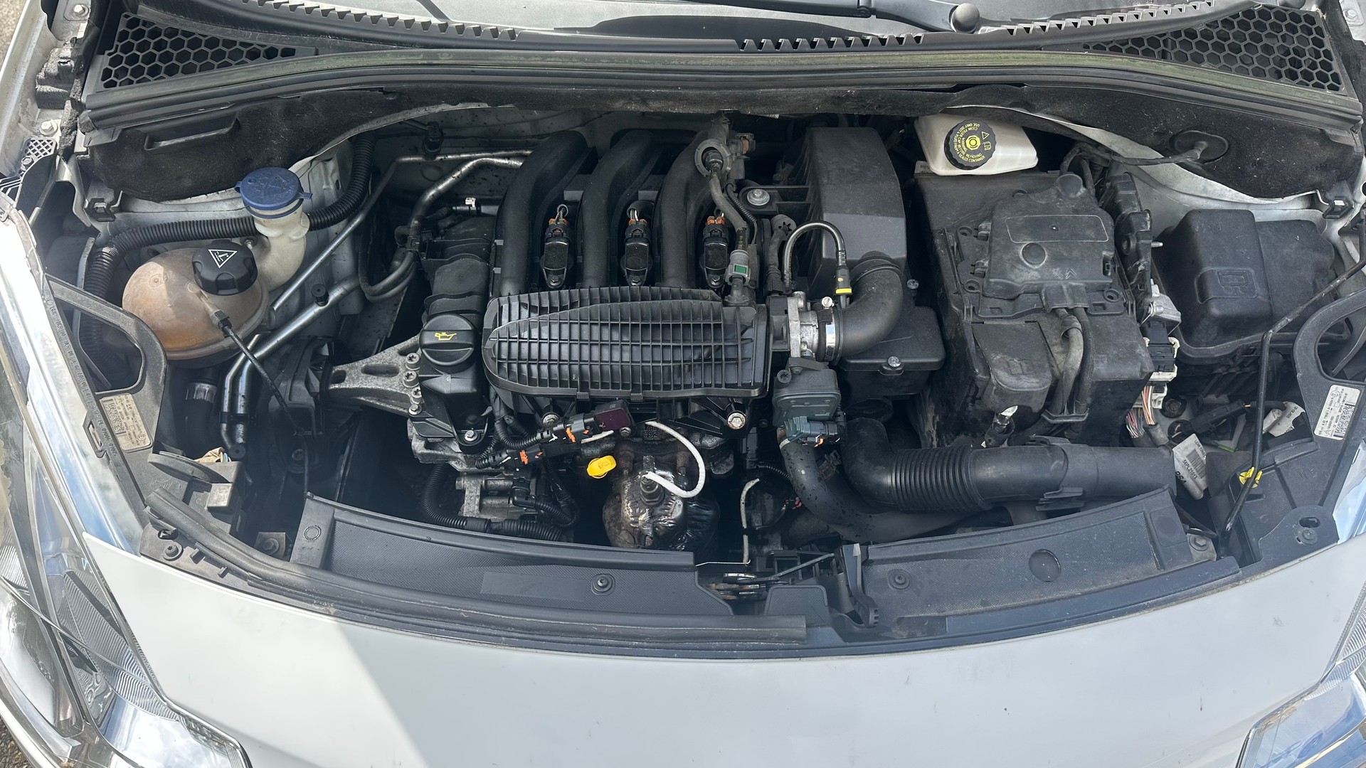 DS AUTOMOBILES DS3 1.2 VTi SO Chic-image-9
