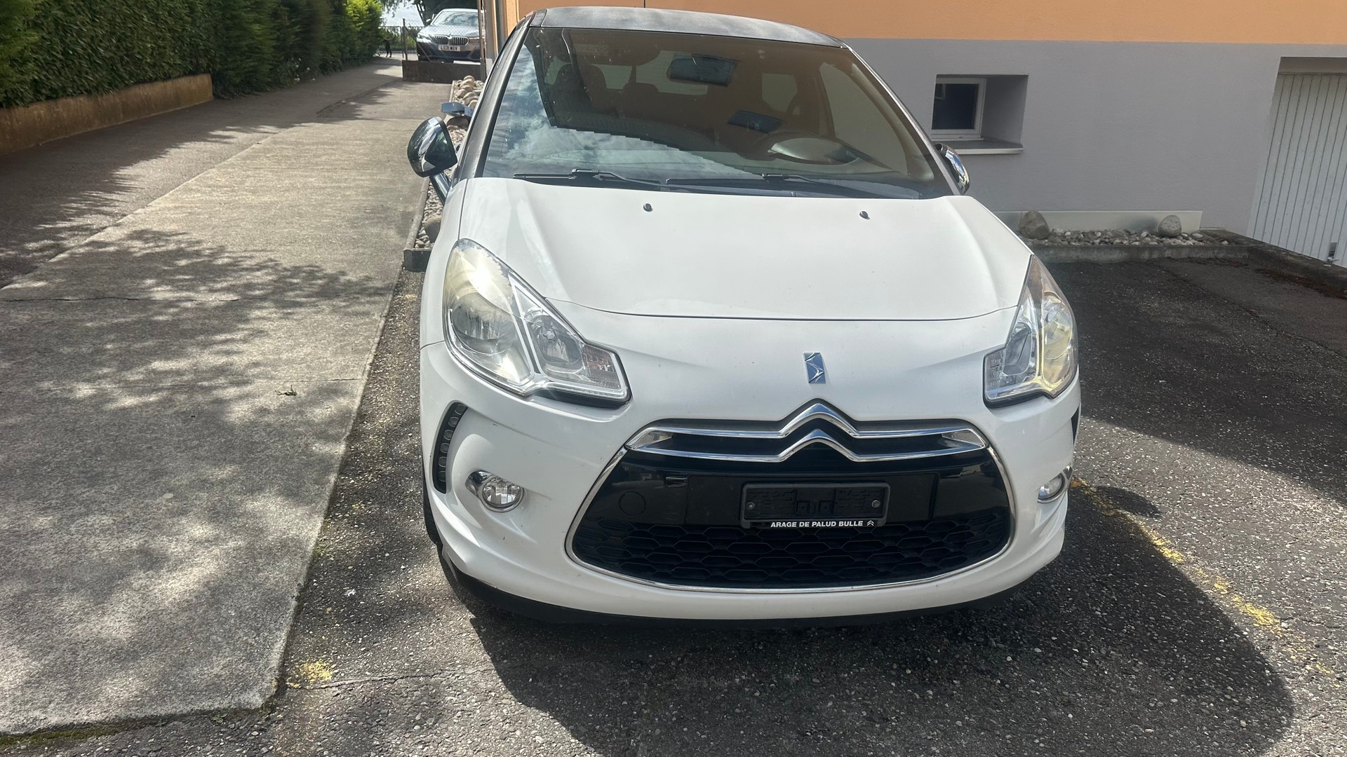 DS AUTOMOBILES DS3 1.2 VTi SO Chic-image-0