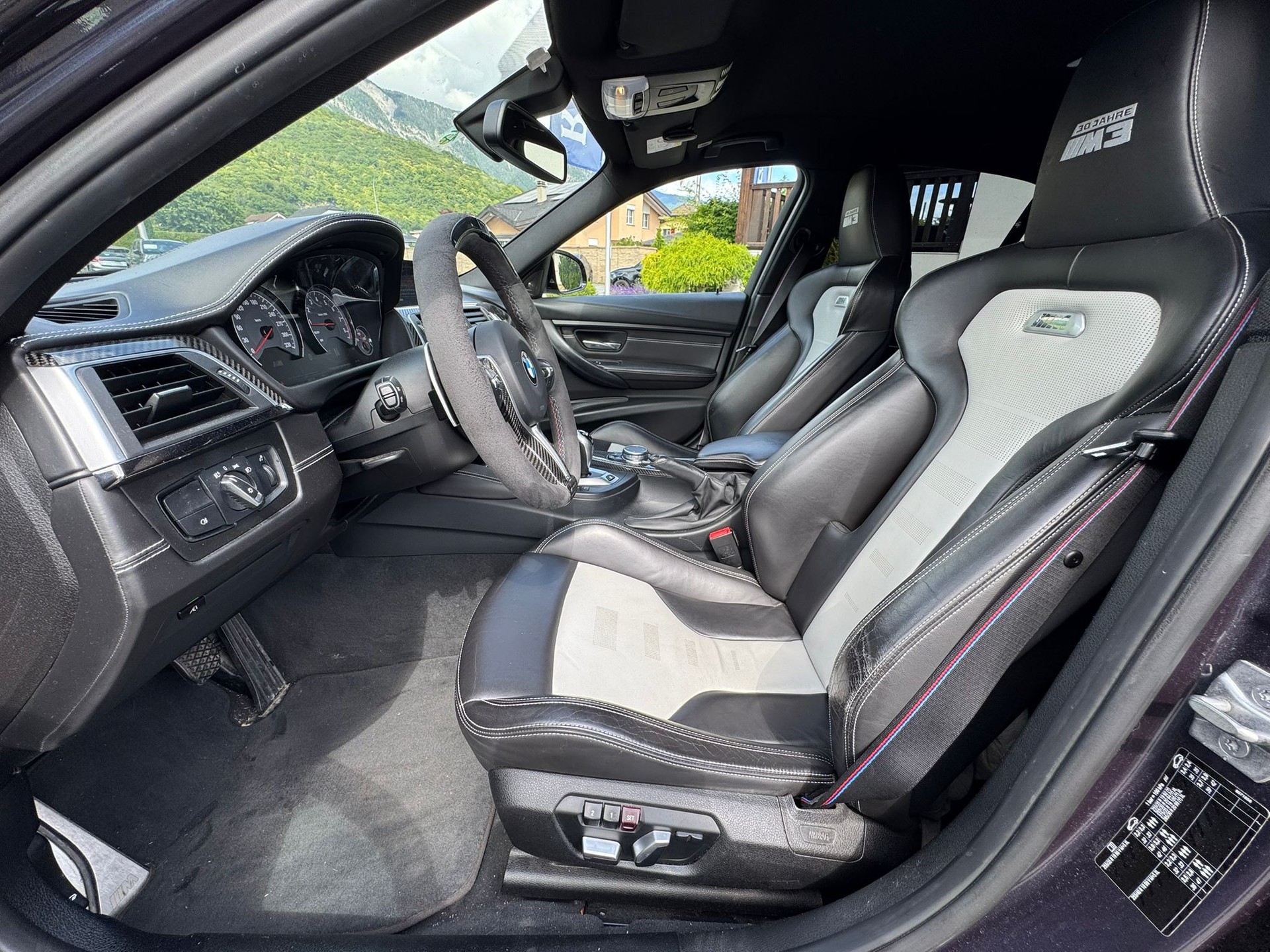 BMW M3 Drivelogic-image-10
