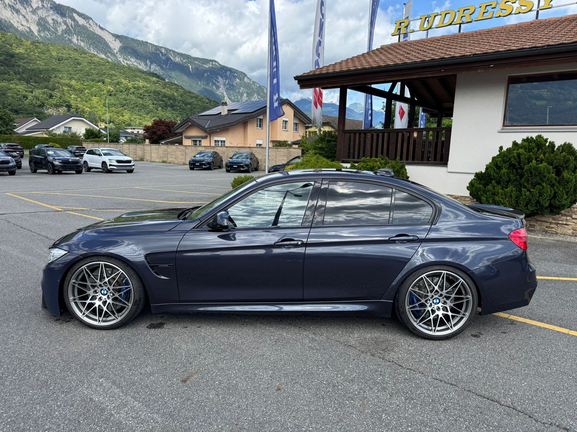 BMW M3 Drivelogic-image-1