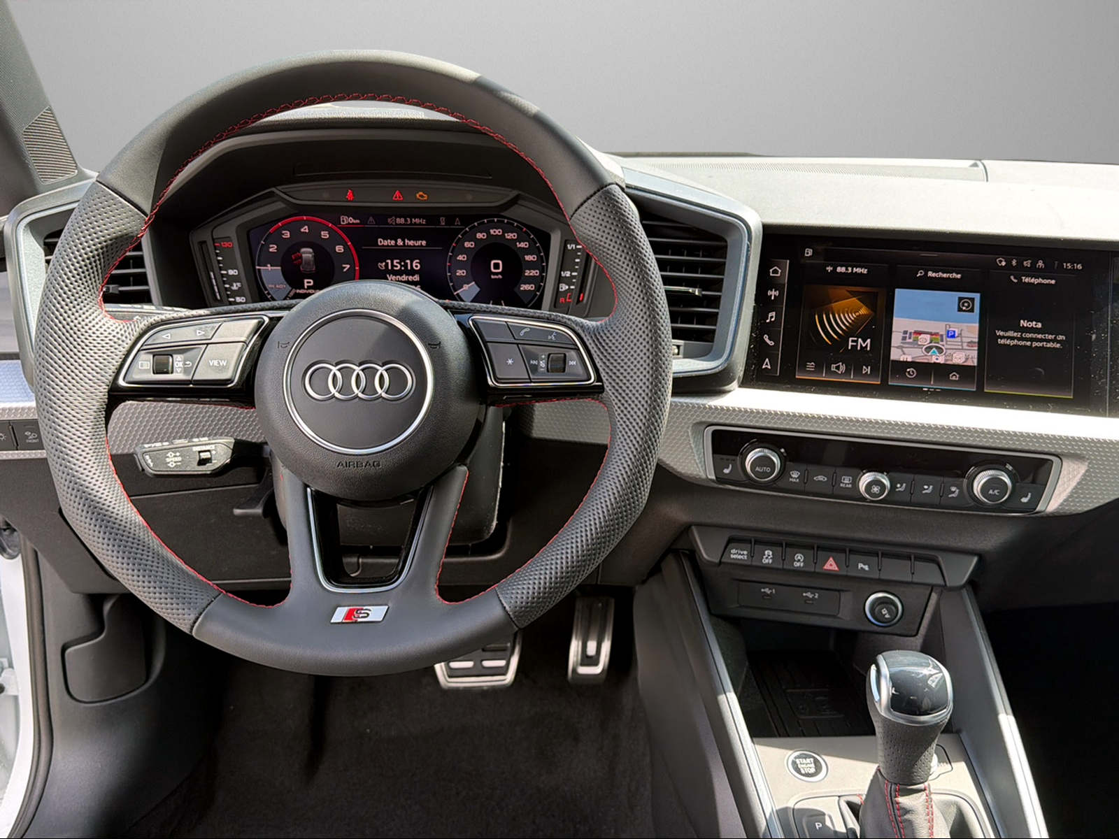 AUDI A1 Sportback 30 TFSI Attraction S-tronic-image-7