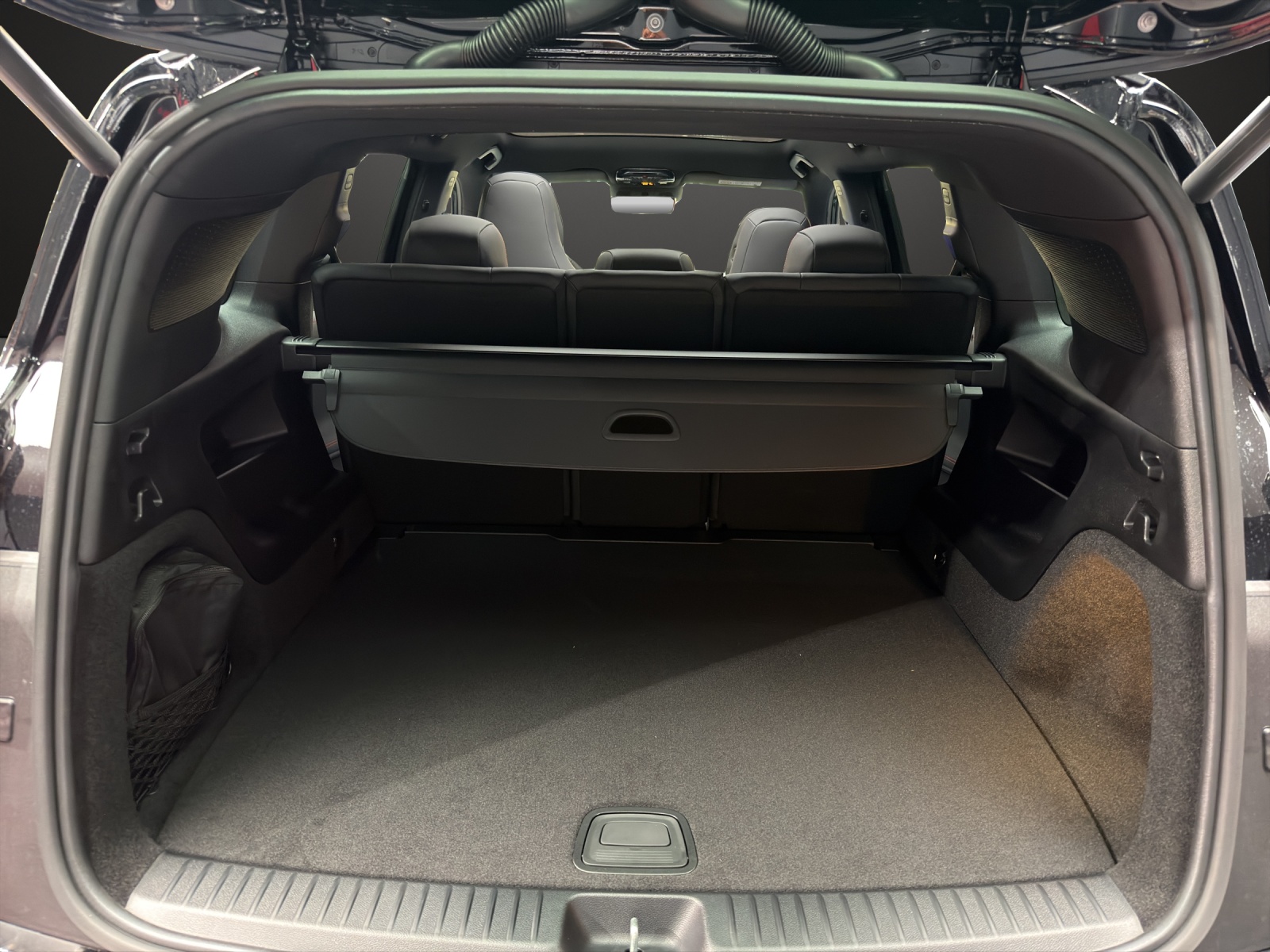 MERCEDES-BENZ GLB 220 4MATIC-image-10