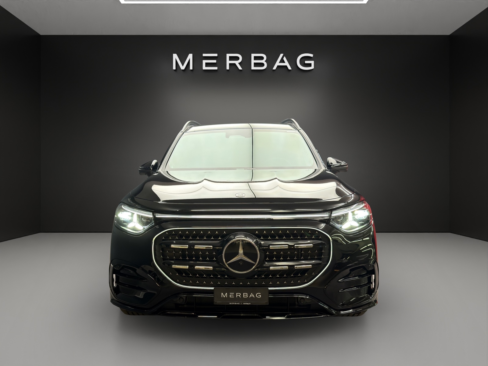 MERCEDES-BENZ GLB 220 4MATIC-image-1